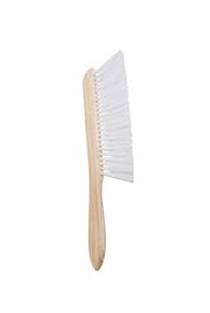 Bee brush with a strong row